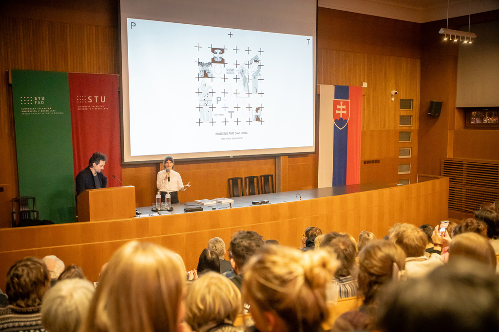 PERIS+TORAL arquitectes