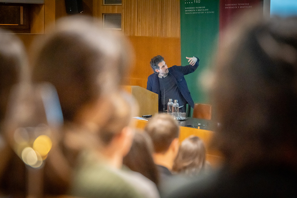 PERIS+TORAL arquitectes